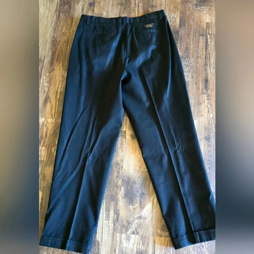 Banana Republic 34WX32L Black  Dress Pants with Tailored Fit and Smooth Finish